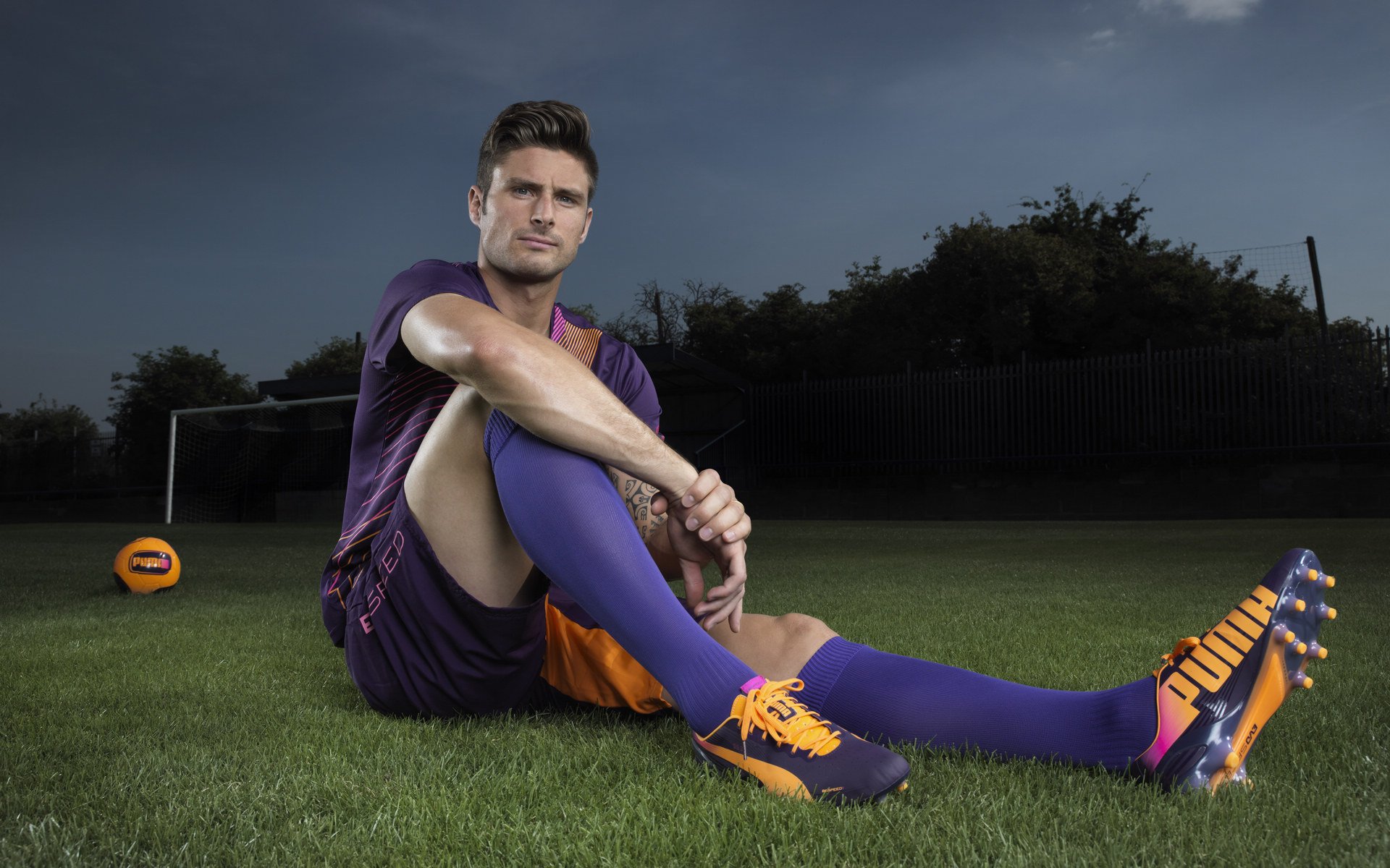 开云体育在线-世界杯之夜，班凯罗里程碑，照亮美加墨足球新纪元