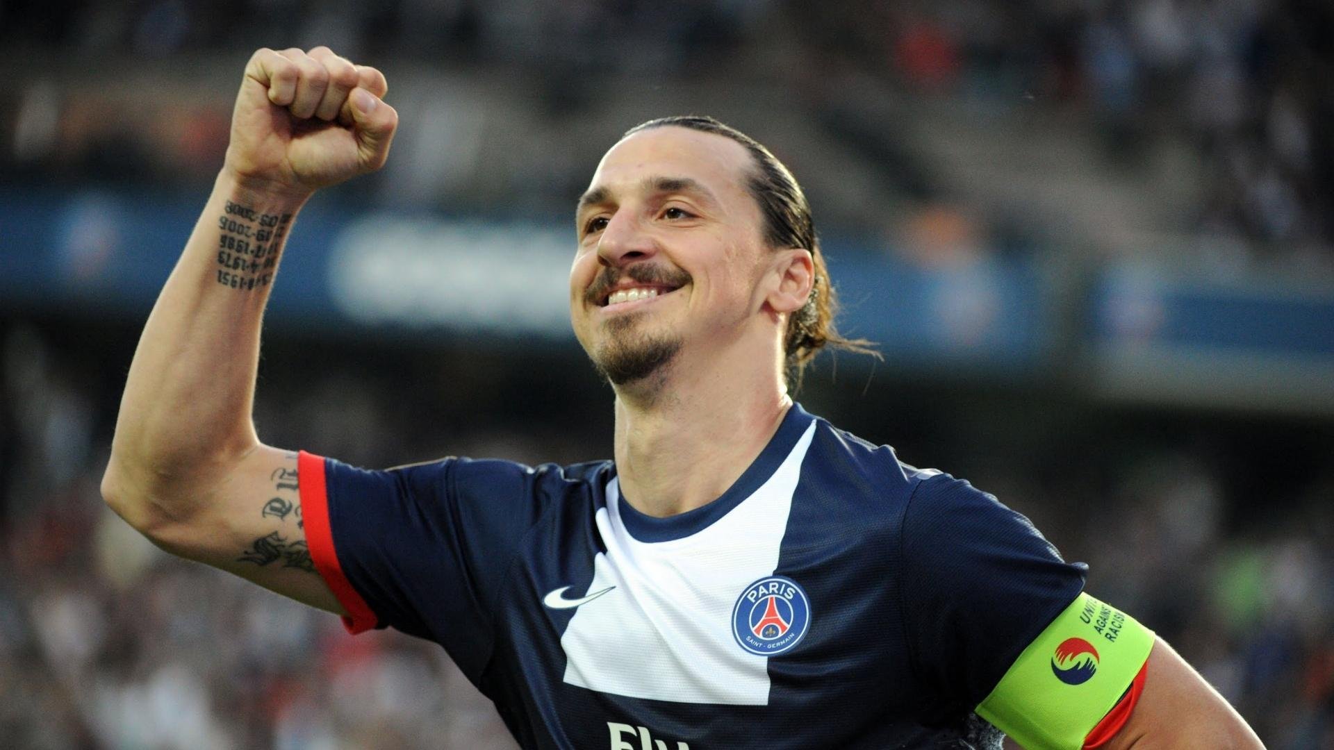 本泽马,攻防转换的艺术,比利时与沙特的战术博弈