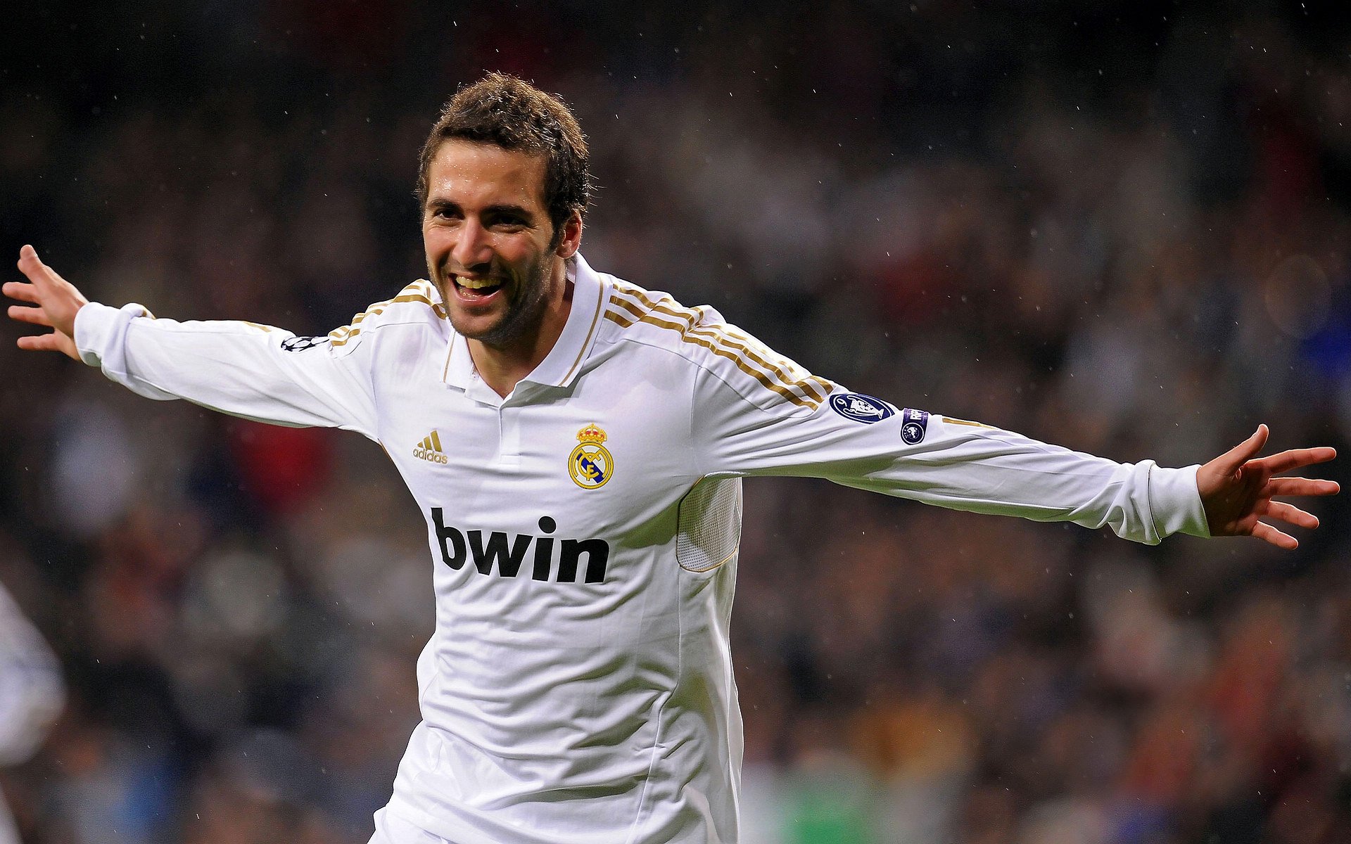 格纳布里爆发破局，哥斯达黎加强势晋级背后的足球哲学—兼论埃及的启示