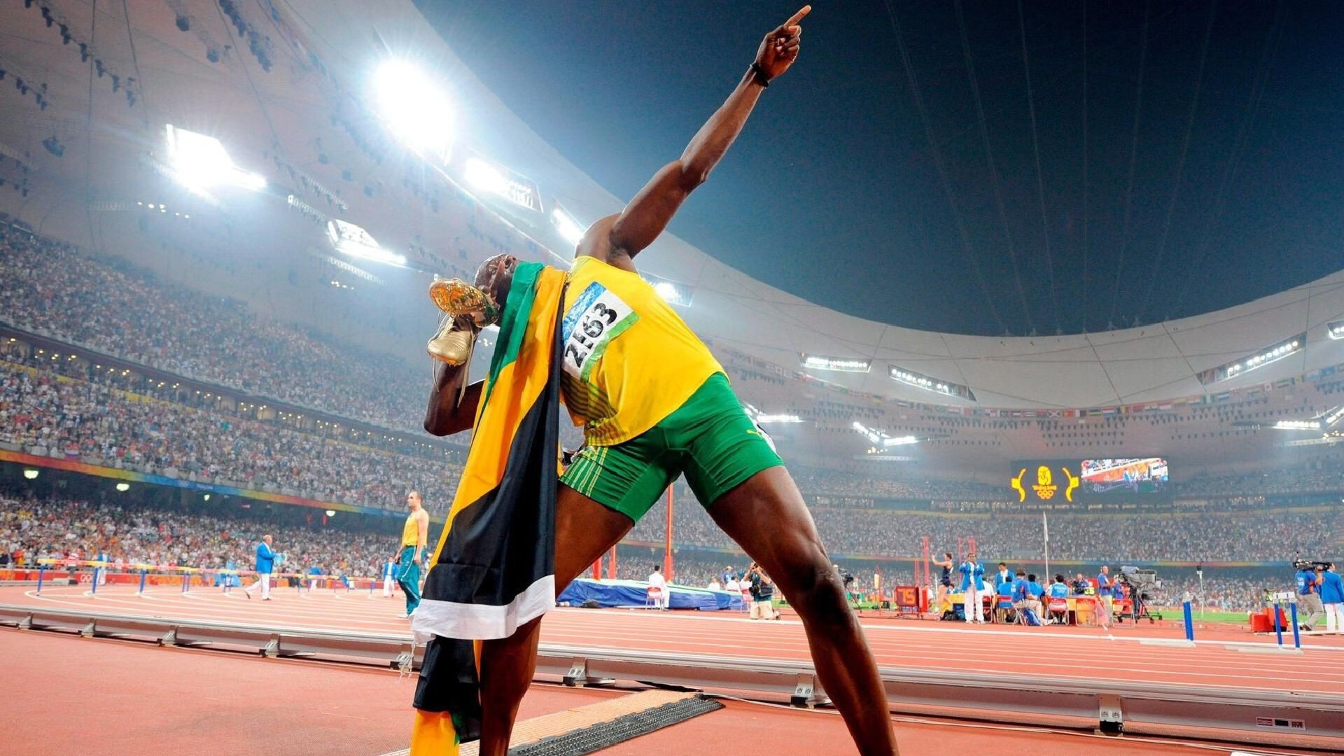 戈贝尔筑起叹息之墙，爵士防守体系碾碎广厦争冠梦