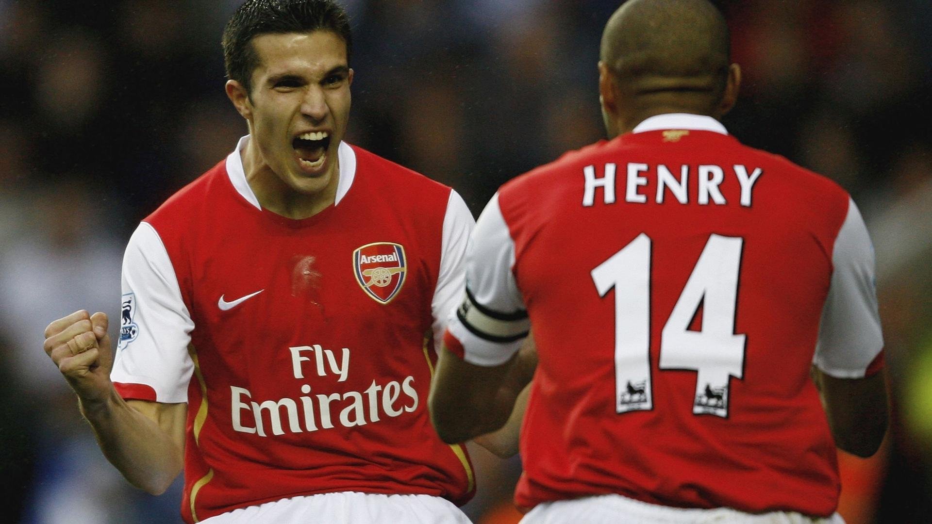 赛道上的绝对主宰，红牛车队轻取阿斯顿马丁，拉塞尔惊艳四座